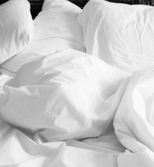 Søvnstadier: Utforskning av de ulike fasene av søvn