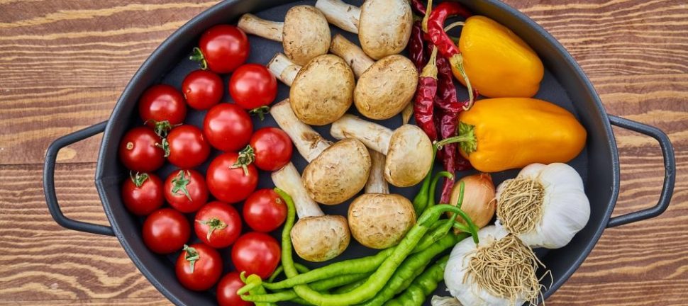 Denne artikkelen gir en grundig oversikt over 8 16 diett, inkludert hva det er, ulike typer som finnes, kvantitative målinger, hvordan de skiller seg fra hverandre, samt fordeler og ulemper