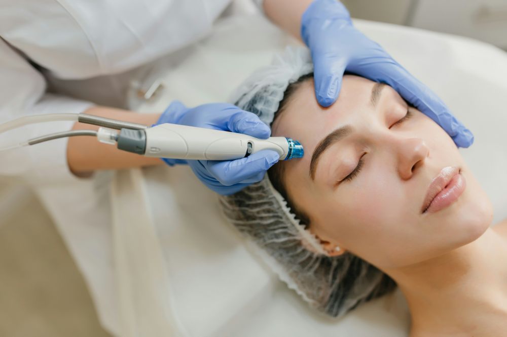 Rynkebehandling med laser og injeksjoner: Slik bremser du aldringsprosessen naturlig